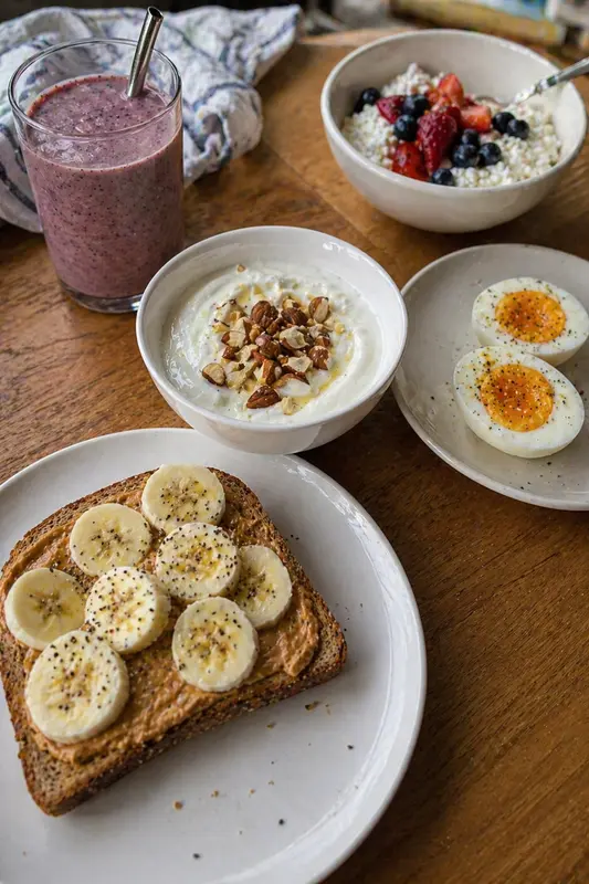 5 High-Protein Snacks for Muscle Gain and Energy